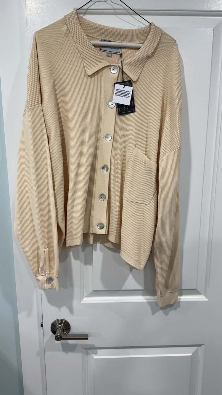 Aparalell Cream Ribbed Knit Collared Button-Up Cardigan with Pocket